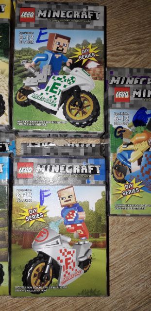 Lắp ráp 1 hộp Lego_MineCraff Xe mô tô 1892 có nhiều chi tiết bằng nhựa ABS