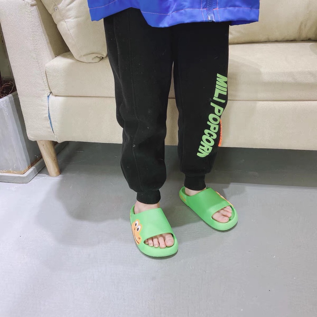 Dép lê quai ngang chất mềm nhẹ hình Cá Sấu nhiều màu đáng yêu đủ size từ 2-8 tuổi cho bé trai bé gái mẫu mới nhất M8890