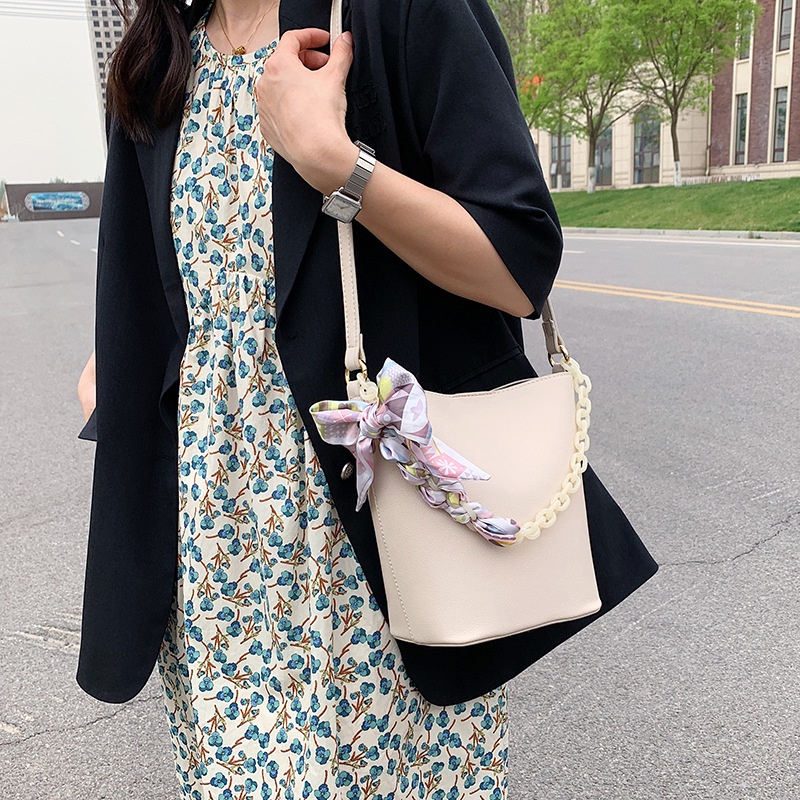 Túi Đeo JASMIN NOIR Chéo Da PU Phối Dây Xích Thời Trang Nữ Cao Cấp