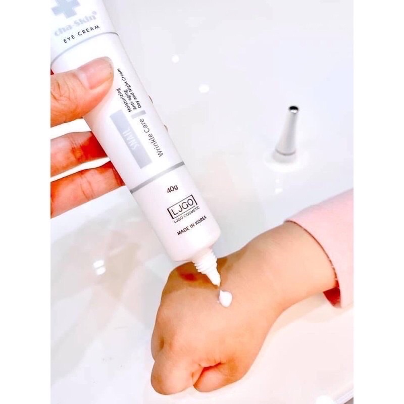 KEM DƯỠNG MẮT ỐC SÊN CHA SKIN