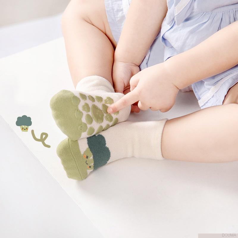 Tất chống trượt họa tiết trái cây hoạt hình dễ thương cho bé