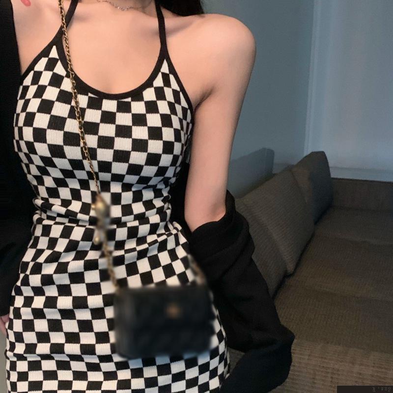 Đầm ngắn ôm dáng không tay in họa tiết caro phong cách Hàn Quốc quyến rũ cho nữ