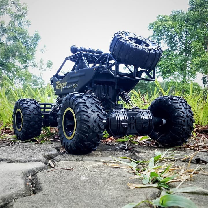 Xe điều khiên từ xa địa hình Rock Crawler HADES 1:12 Hàng Hiếm Cao Cấp