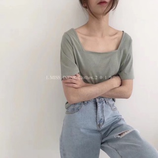 Pull trơn cổ vuông mỏng
