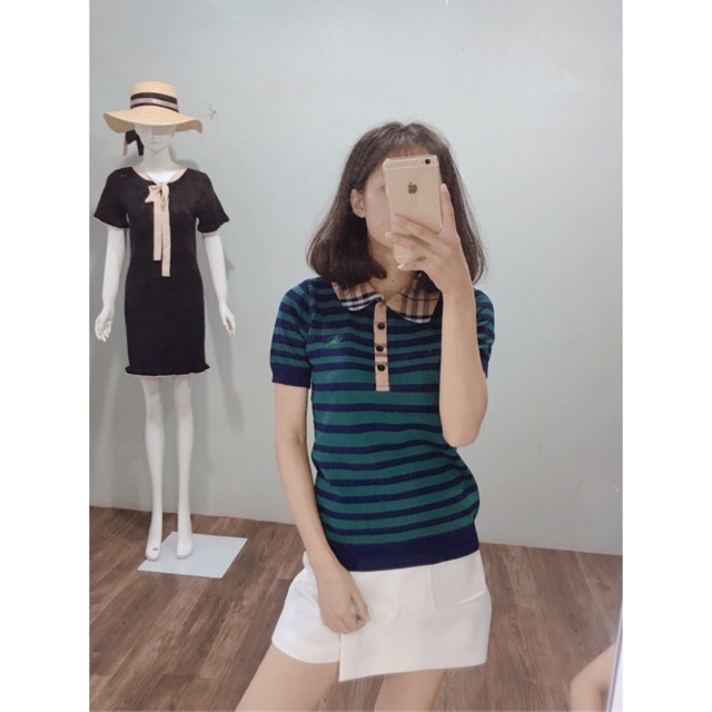 Áo len cổ đức