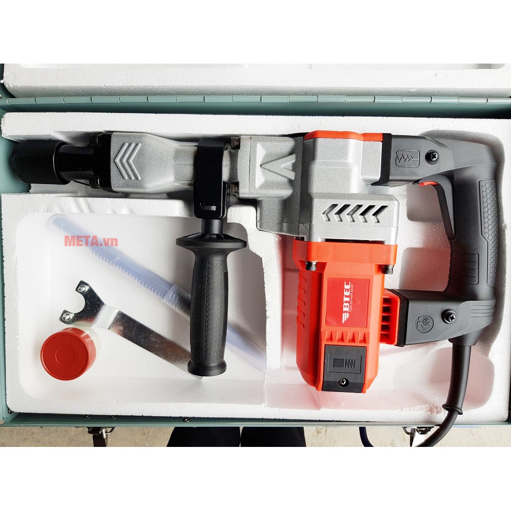 MÁY ĐỤC BÊ TÔNG BTEC BT8426