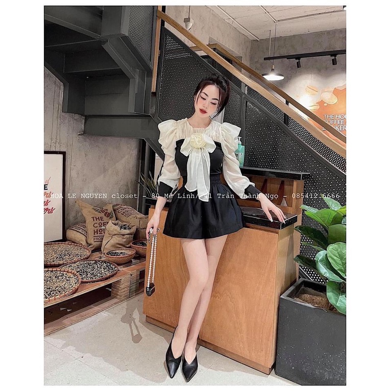 ÁO ZIP PHỐI TƠ NƠ NGỰC HÀNG NHẬP Ꮯɦấȶ Ꮮɨệʊ: zip + tơ. Có 1 màu. Size dưới 55kg vừa. Đơn giản mà xinh