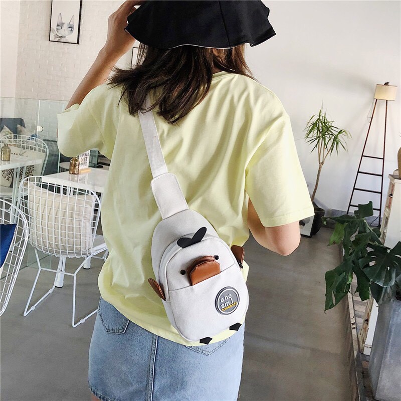 Túi đeo chéo Vịt hàng QC bao chất phù hợp mọi lứa tuổi