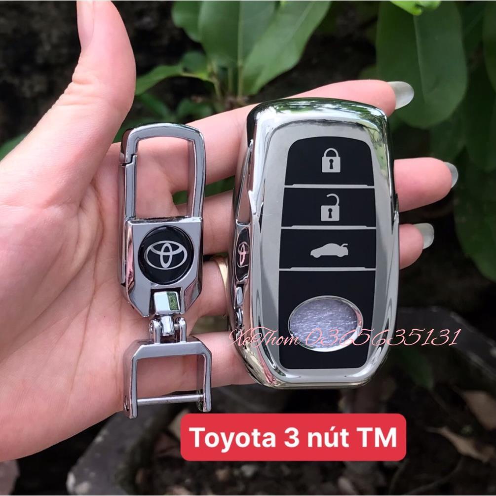 Ốp Khóa Xe Toyota Camry, Prado, Fortuner, Hilux, Cruiser TPU Cao Cấp Loại 3 Nút