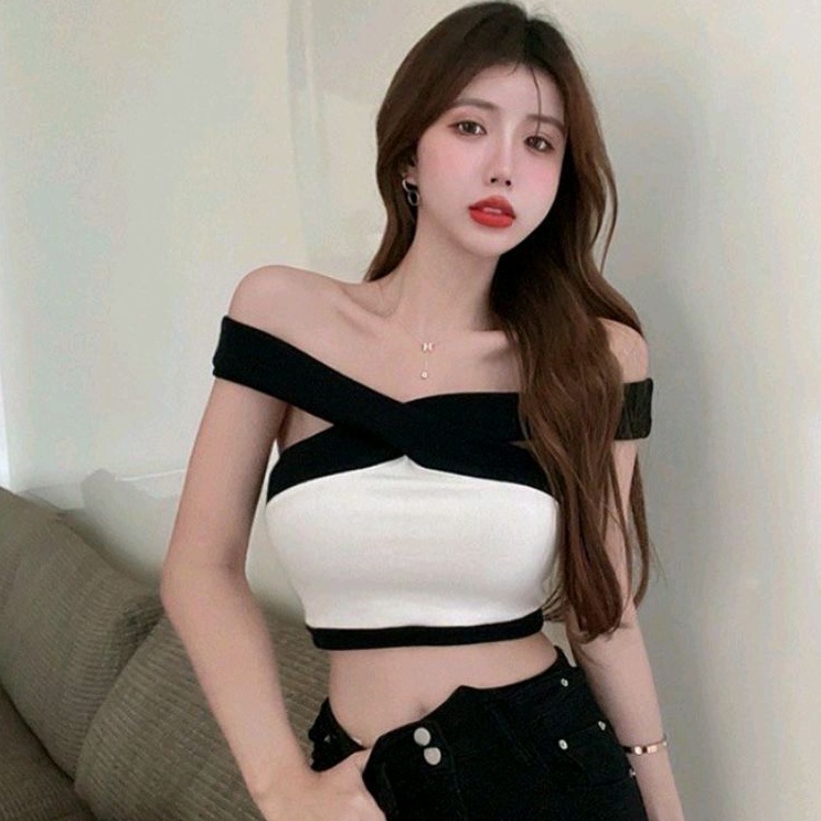 Áo thun croptop 3 lỗ chéo ngực siêu hot sang chảnh (A15