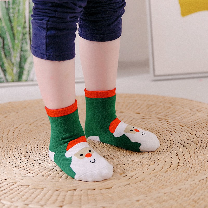 Tất cotton hoạ tiết giáng sinh xinh xắn dành cho bé