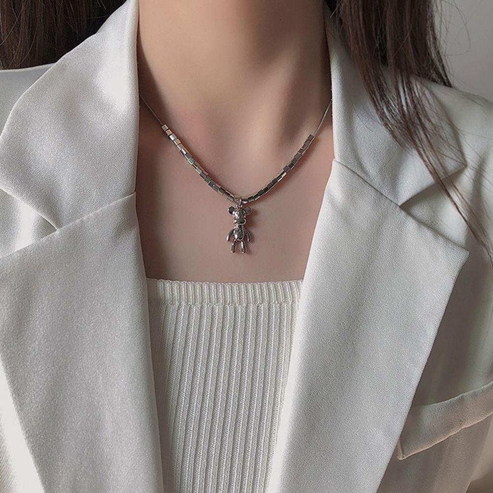 Vòng cổ Choker Mặt Hình Gấu Phong Cách Punk Hip Hop Cho Nữ