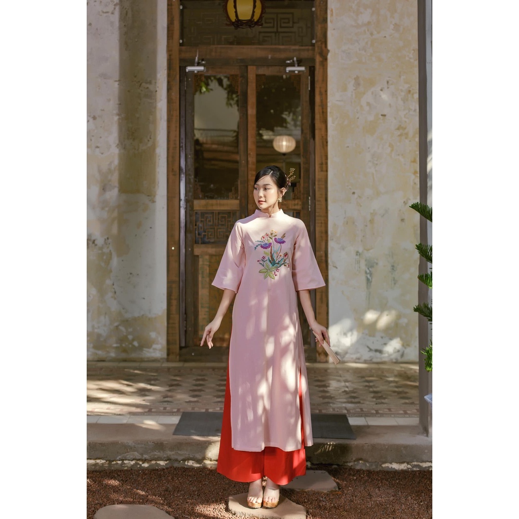 Áo dài cách tân hồng
