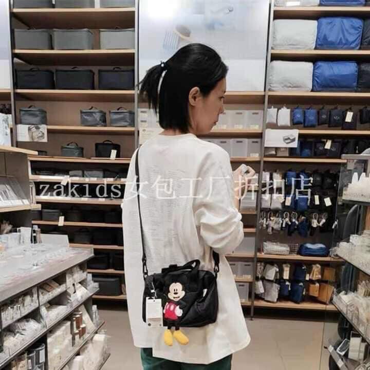 Túi đeo chéo nam nữ hình mickey dáng vuông năng động dễ thương