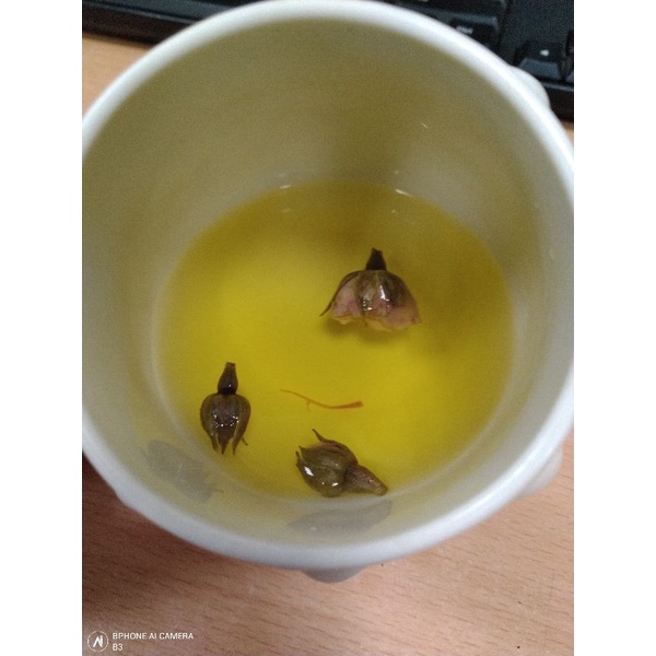 nụ hoa hồng sấy khô