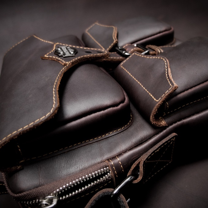 Túi đeo chéo da bò thật Harley nâu đen 10in | Thiết kế và gia công thủ công tại xưởng Manuk Leather