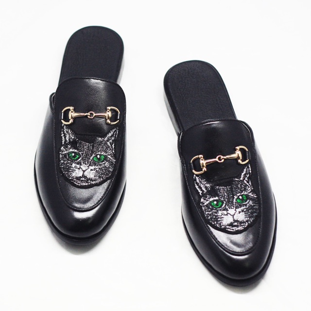 Giày Sục Nam Thêu Mèo Độc Lạ Cá Tính Kiểu Dáng Hàn Quốc | BigBuy360 - bigbuy360.vn