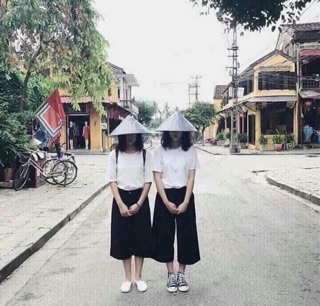 Quần ống rộng lửng