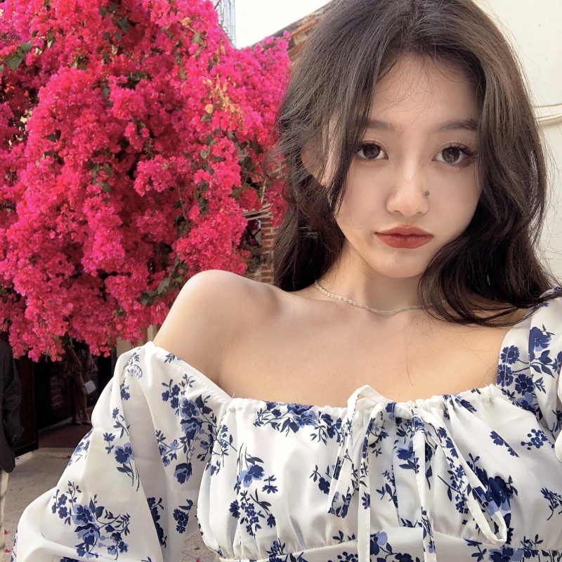 Áo Kiểu Tay Phồng Cổ Vuông In Họa Tiết Ngọt Ngào Cho Nữ