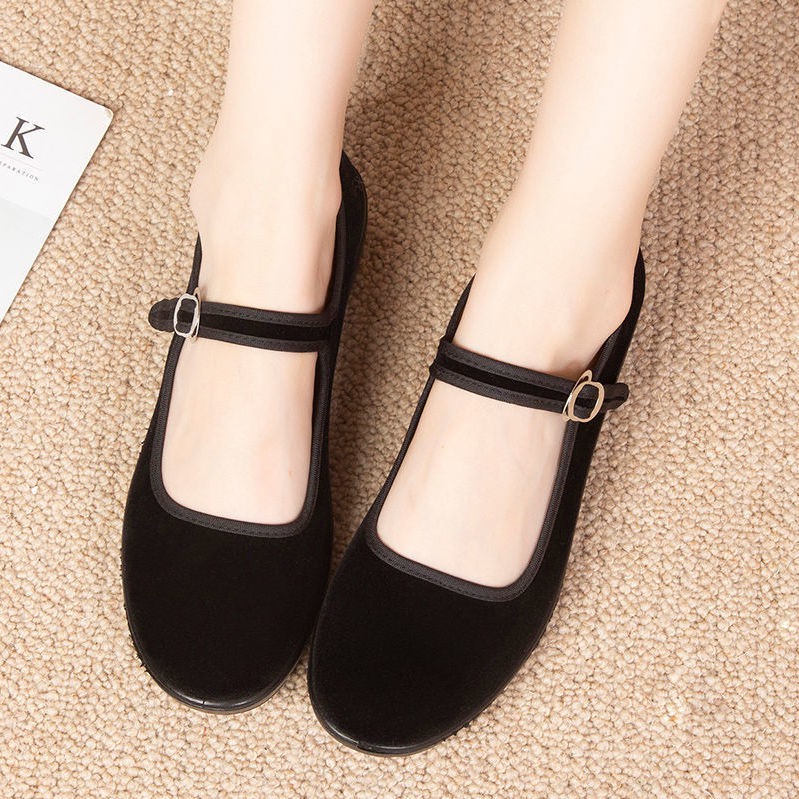 ✳❈34-44 size lớn giày vải Bắc Kinh phụ nữ trung niên và cao tuổi khiêu vũ vuông khách sạn nghi thức đen