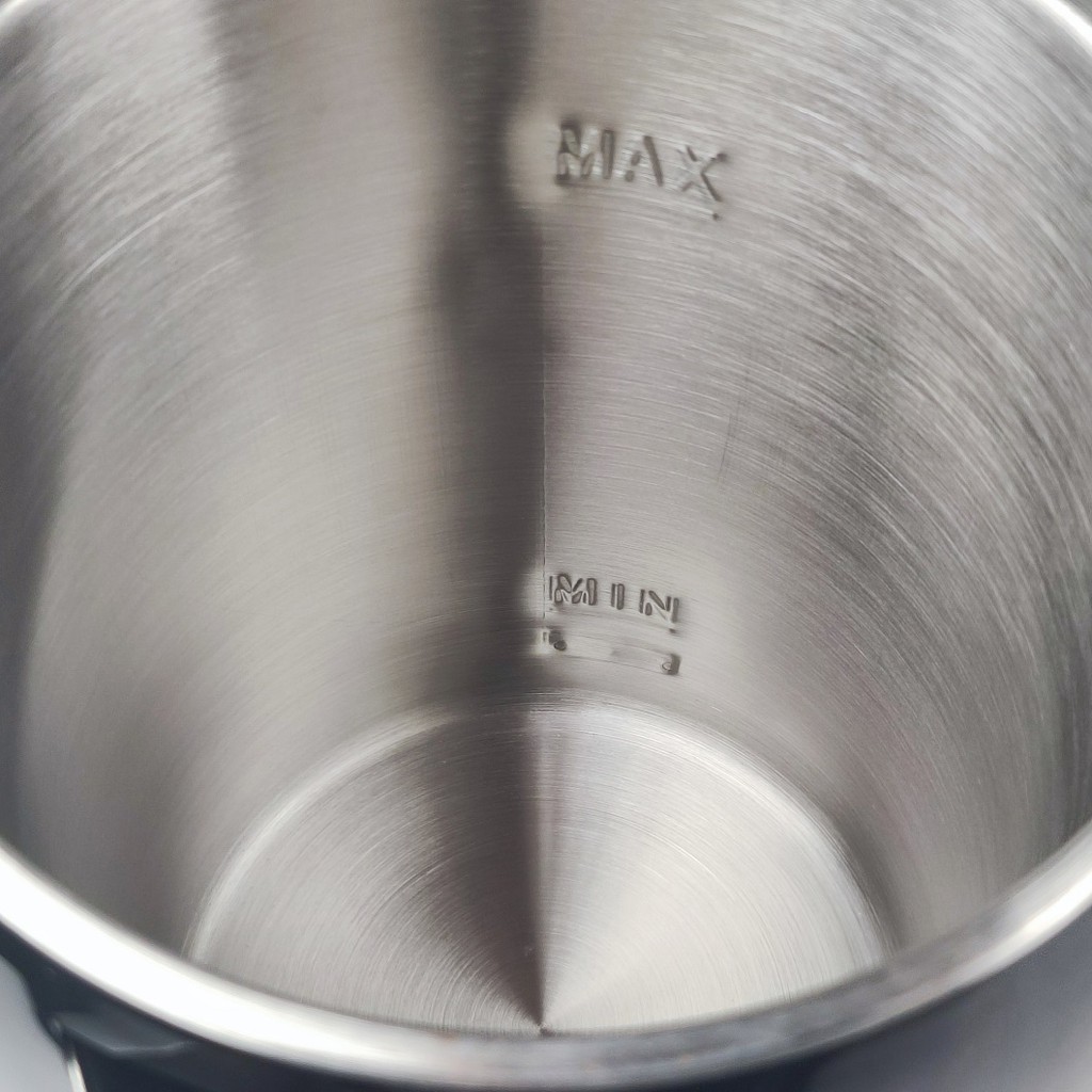 [Bảo Hành 12 tháng]Ấm siêu tốc Inox 304, dung tích 2.5Lit, thương hiệu LADOMAX Thân ấm nhựa nguyên sinh, công suất 1500W