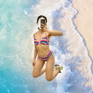 Bikini hai mảnh đủ mẫu