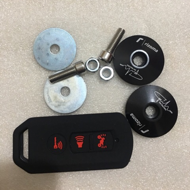 Bọc chìa khoá sh smarkey silicol + ốc gương sh to 2018