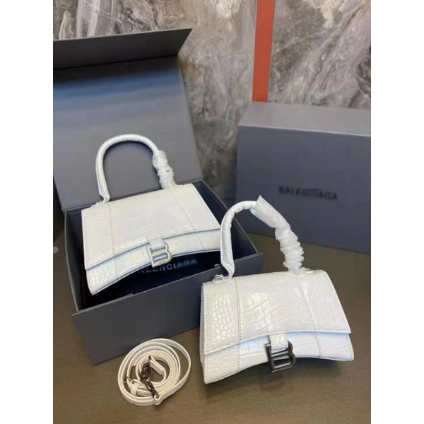 Túi Balen tag B da rắn size 19 và 23
