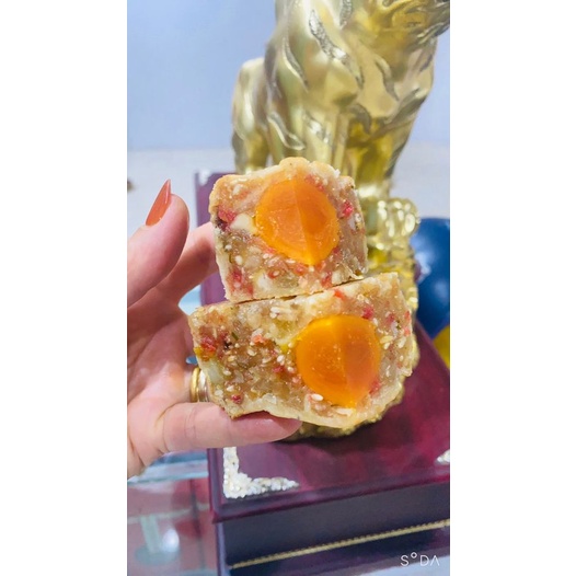 Bánh Trung Thu 9 vị  Tiệm Bánh XUÂN TÙNG Tự Làm
