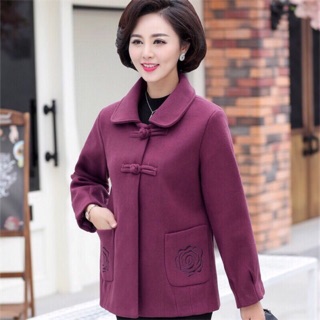Áo khoác dạ cúc cài túi thêu hoa hồng dành cho ng trung niên hàng Qc