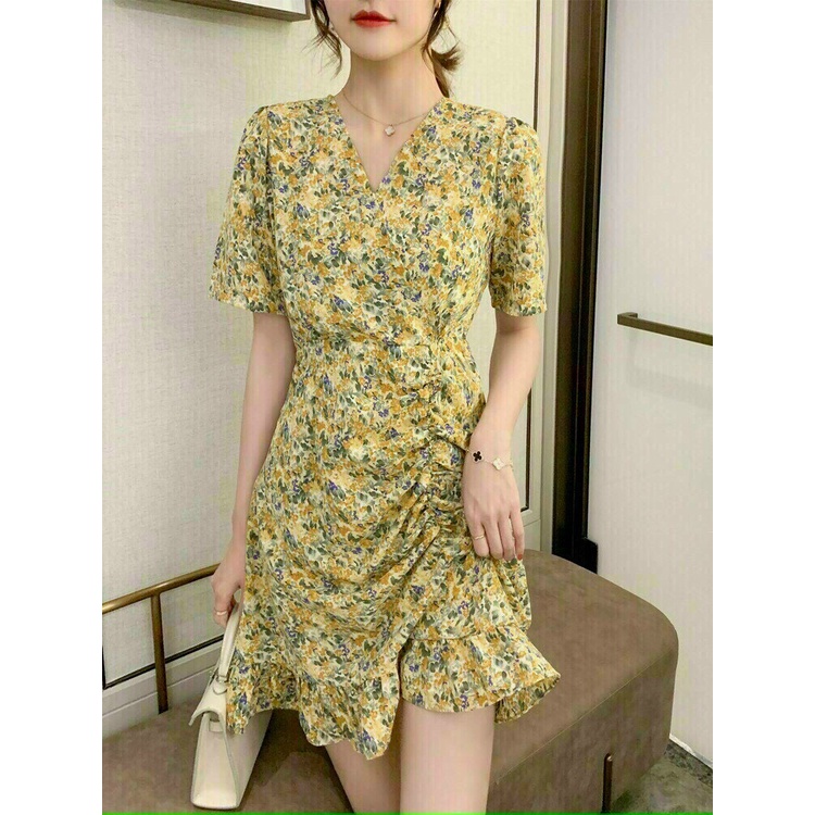 đầm đuôi cá nữa cổ V dáng xoè