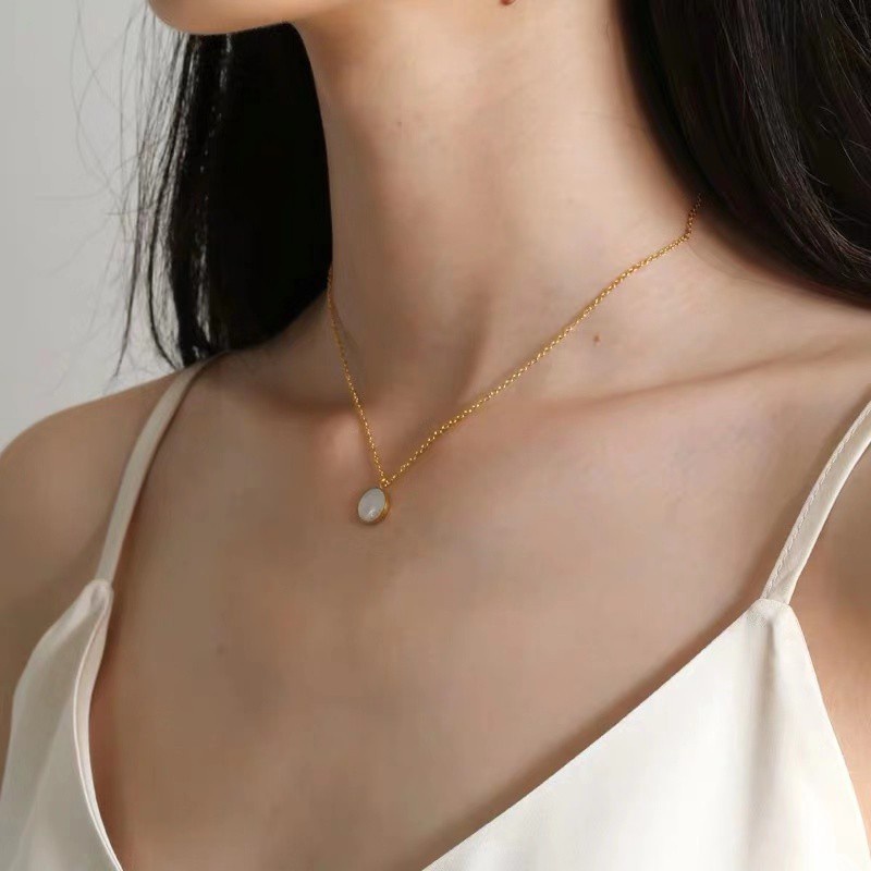 Dây Chuyền Mạ Vàng Hồng 18K Mặt Tròn Đơn Giản Sang Trọng