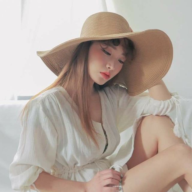 Mũ nón trơn vành siêu rộng hàng chất. Tiền nào của nấy