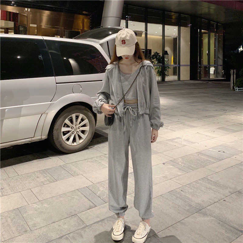 Set Đồ Thể Thao Gồm Áo Khoác Tay Dài Dáng Rộng + Áo Ba Lỗ + Quần Dài Phong Cách Hàn Quốc Dễ Thương Thời Trang Cho Nữ | BigBuy360 - bigbuy360.vn