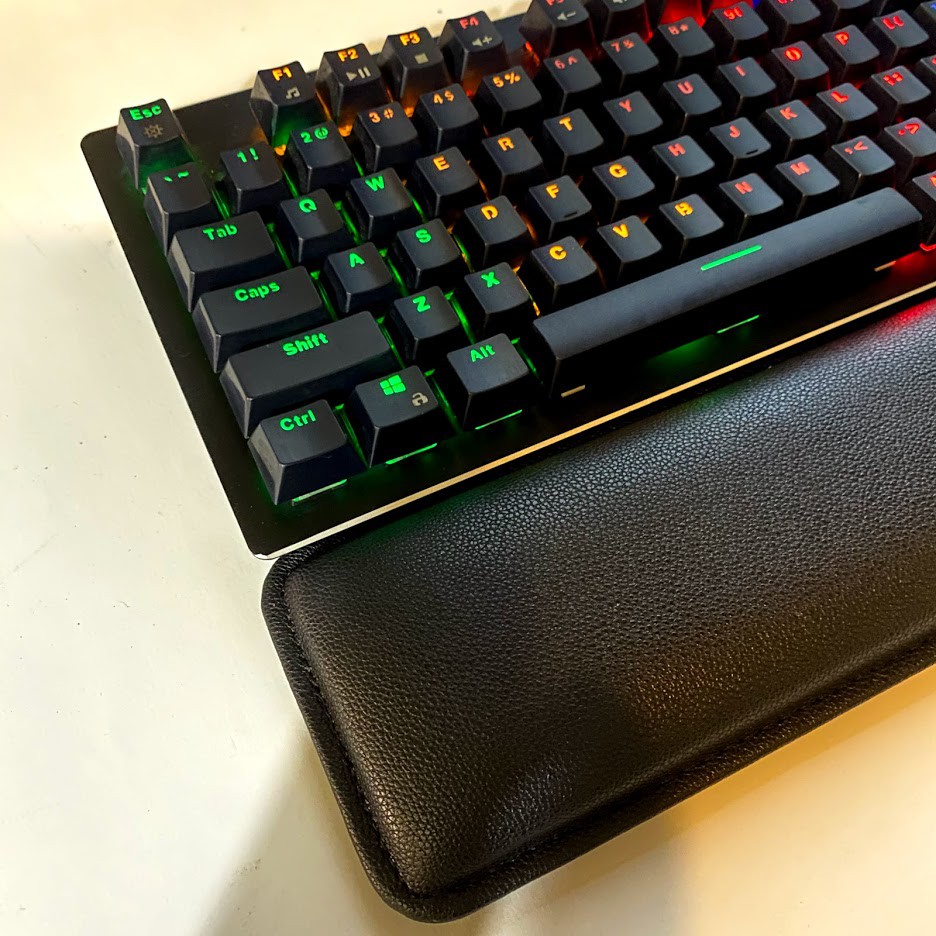 Bàn phím cơ Fuhlen Eraser RGB Like New | BigBuy360 - bigbuy360.vn