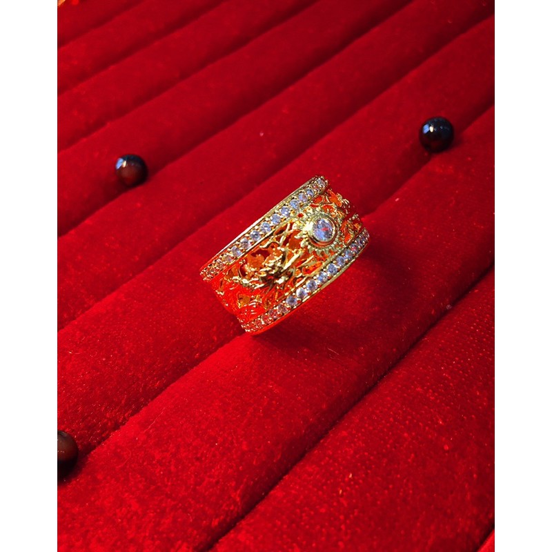 Dragon diamond ring <3