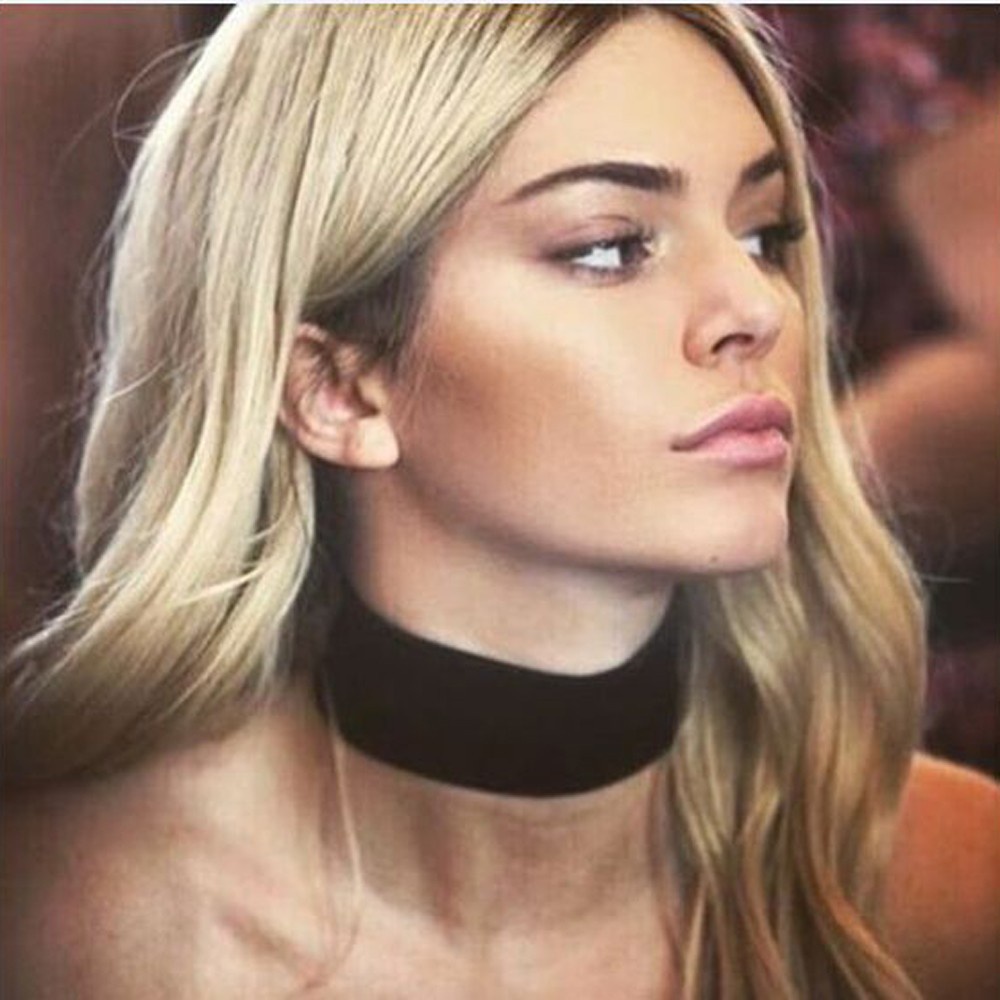 Vòng Cổ Choker Vải Nhung Đen Phong Cách Gothic Cổ Điển Dành Cho Nữ Mihan1