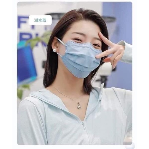 Thùng 300 Cái Khẩu Trang Cua Mới Hot Form Ôm Mặt
