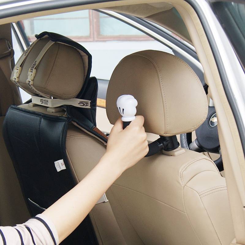 Mickey Creative Car Hook inside the Car Seat Back Storage Hook Multi-Function Rear Seat Supplies Auto department store supplies