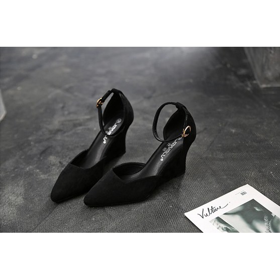 Sandal đế xuồng size 34/40   300720