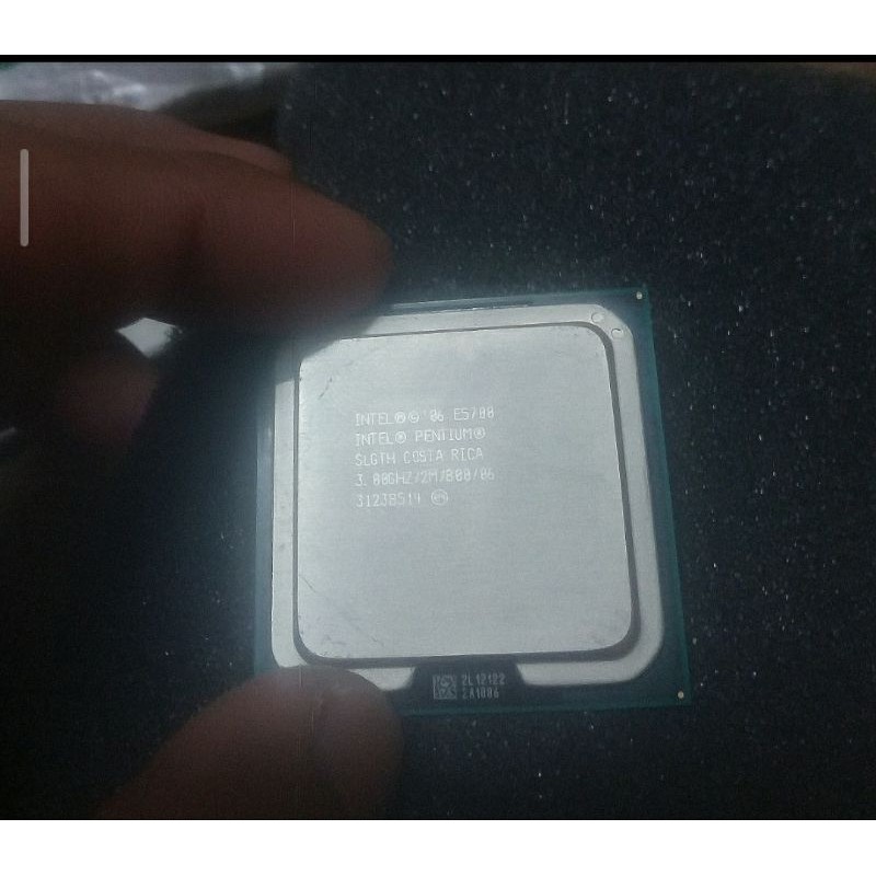 CPU E5700 3ghz intel pentium cũ socket 775