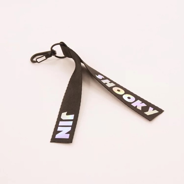 Nametag hologram kèm BT21