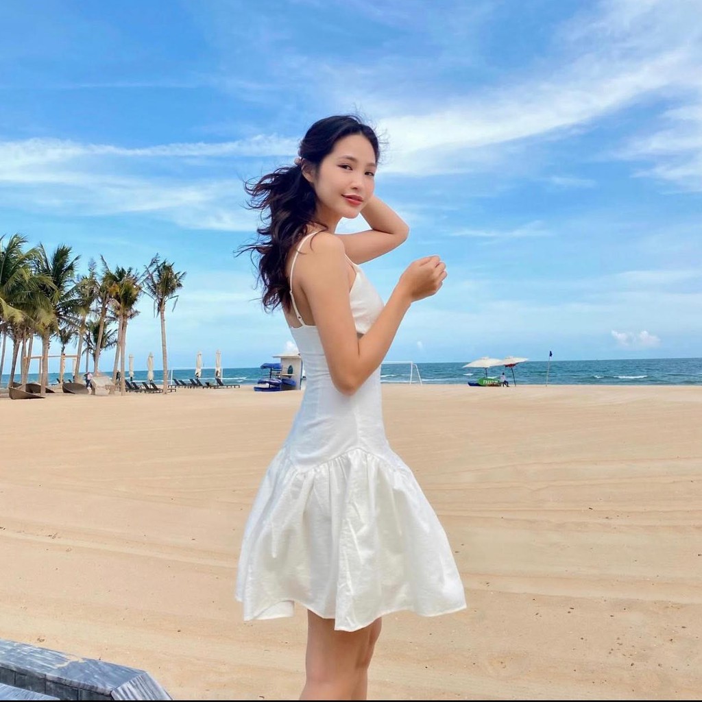 Đầm trắng 2 dây body đuôi cá ,Váy 2 dây dáng lỡ cho mùa hè