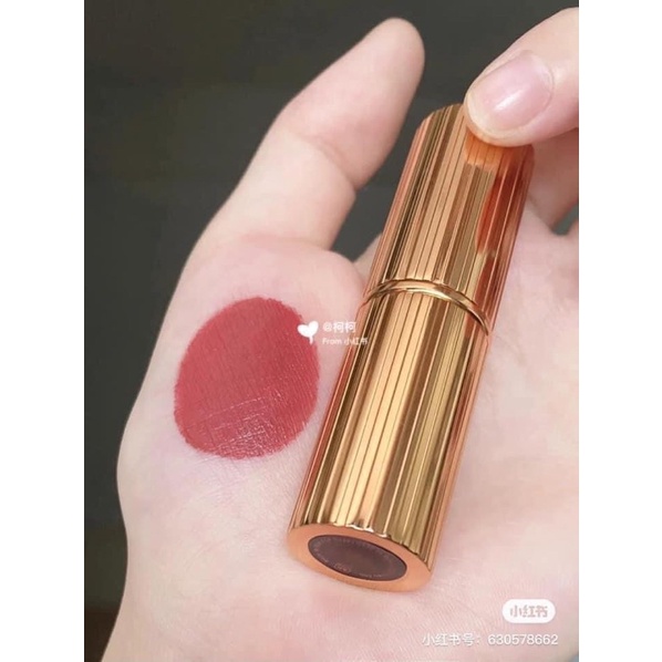 Set chì kẻ môi và son Fullsize Charlotte Tilbury màu Walk of No Shame