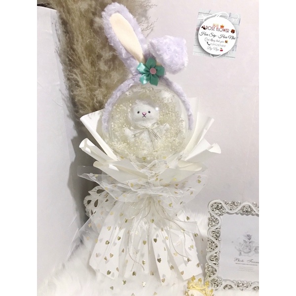 Bó Hoa Bóng Kèm Gấu Và Tai Thỏ