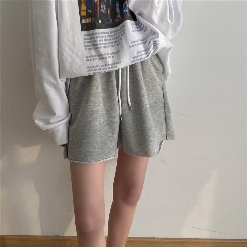 Quần short lưng thun phong cách thời trang dễ thương, năng động dành cho nữ