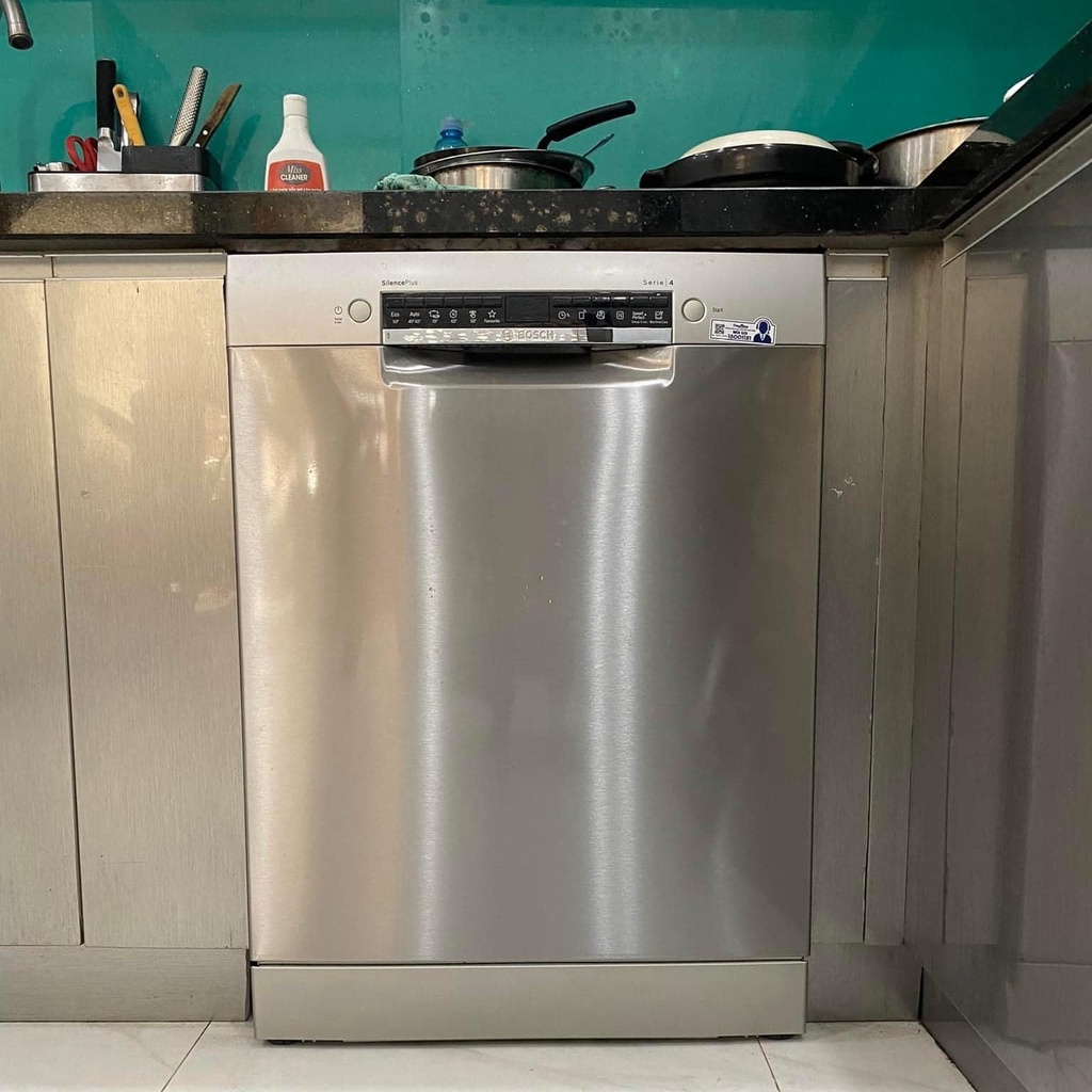 MÁY RỬA BÁT BOSCH SMS4ECI14E Serie 4
