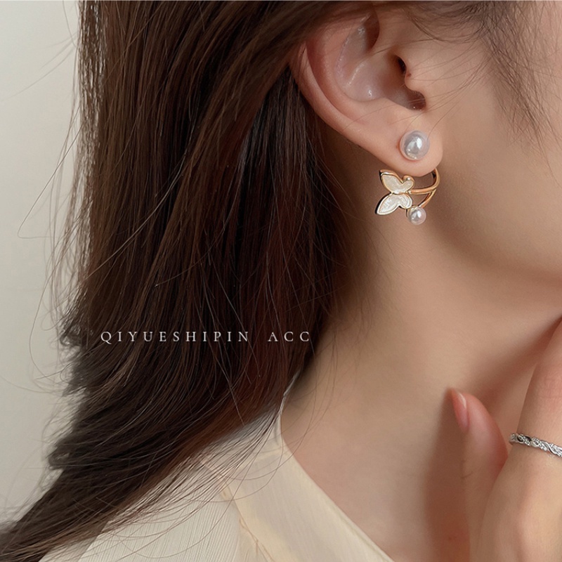 Khuyên Tai Hình Bướm Đính Ngọc Trai Phong Cách Hàn Quốc9252022 Khuyên Tai Hình Bông Hoa Đơn Giản Xinh Xắn Cho Nữ
