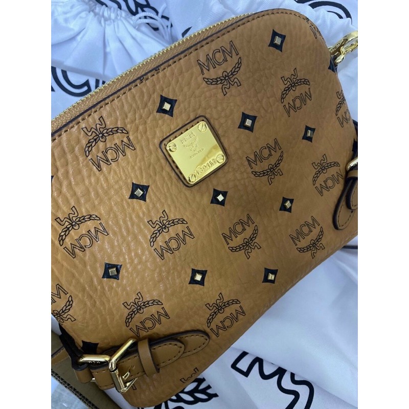 TÚI MCM CROSS NAG DÁNG HẾN