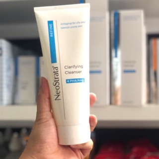 Sữa rửa mặt Neostrata clarifying Cleanser 4PHA
